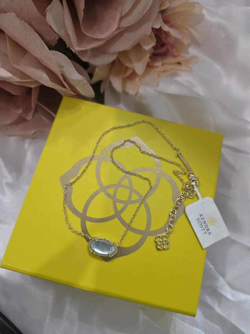 Kendra Scott Gold Elisa Necklace with Pale Blue Oval Pendant